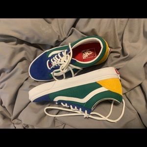 Old skool yacht club vans